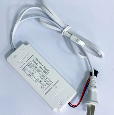 Ultra ince ve ince güç kaynağı 12V / 24V 60W 100W 150W Led Sürücü Değiştirme Güç kaynağı Led Şerit Işık Teneke Kutusu için