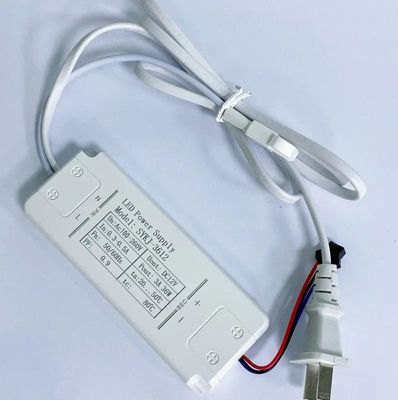 Ultra ince ve ince güç kaynağı 12V / 24V 60W 100W 150W Led Sürücü Değiştirme Güç kaynağı Led Şerit Işık Teneke Kutusu için
